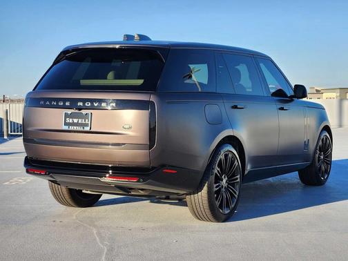 2023 Land Rover Range Rover Autobiography LWB