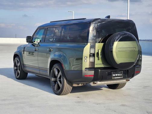 2026 Land Rover Defender P300 S