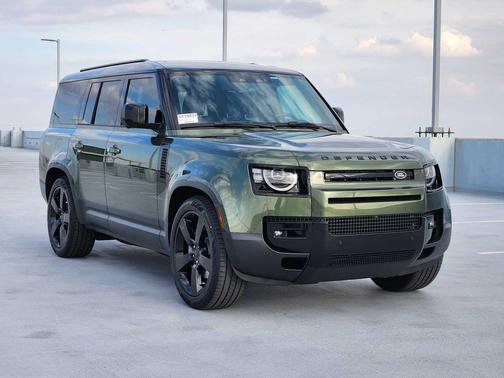 2026 Land Rover Defender P300 S