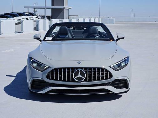2023 Mercedes-Benz AMG SL 43 Base