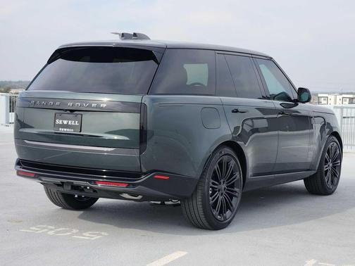 2026 Land Rover Range Rover P400 SE
