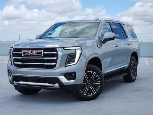 Sterling Metallic 2025 GMC Yukon Elevation