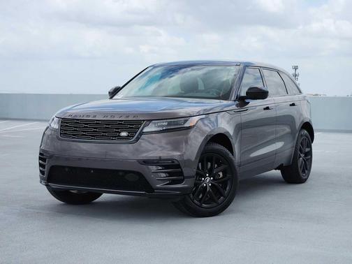 Charente Grey Premium Metallic 2026 Land Rover Range Rover Velar P250 Dynamic SE