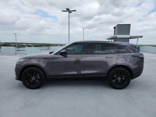 Charente Grey Premium Metallic 2026 Land Rover Range Rover Velar P250 Dynamic SE