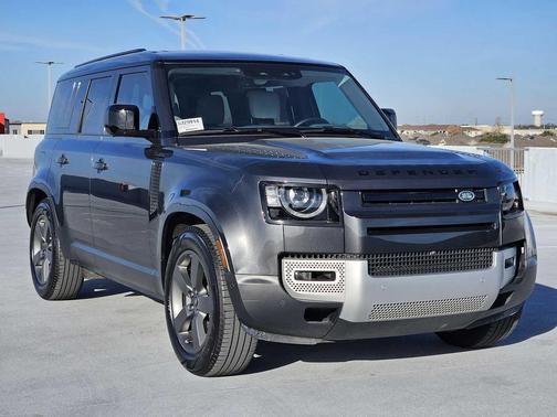 2025 Land Rover Defender 110 P300 S