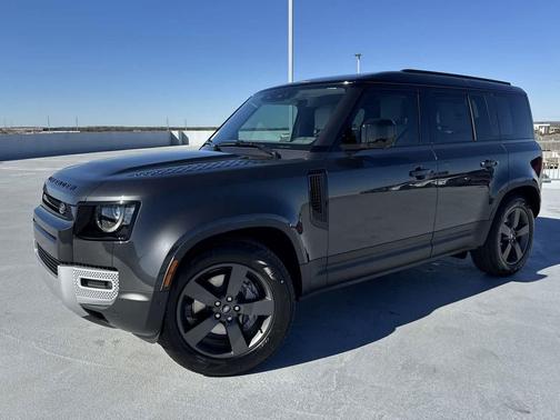 2025 Land Rover Defender 110 P300 S