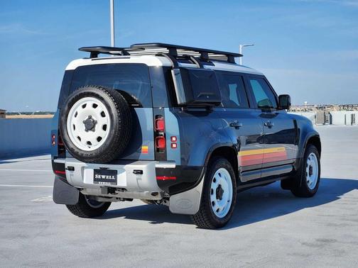 2025 Land Rover Defender 110 P300