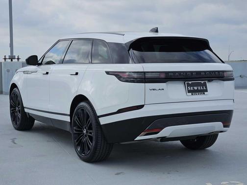 Fuji White 2025 Land Rover Range Rover Velar P400 Dynamic SE