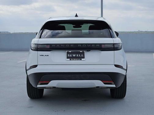 Fuji White 2025 Land Rover Range Rover Velar P400 Dynamic SE