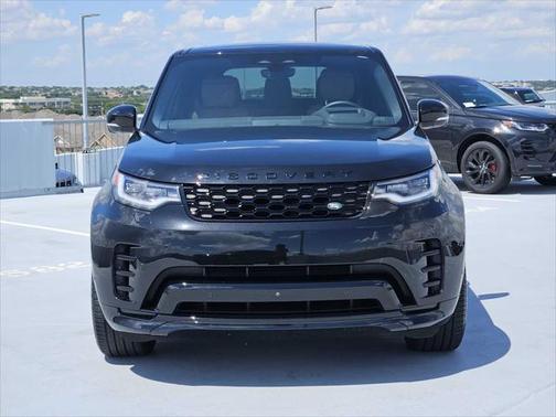 2024 Land Rover Discovery P300 Dynamic SE