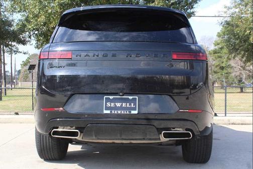 2024 Land Rover Range Rover Sport SE