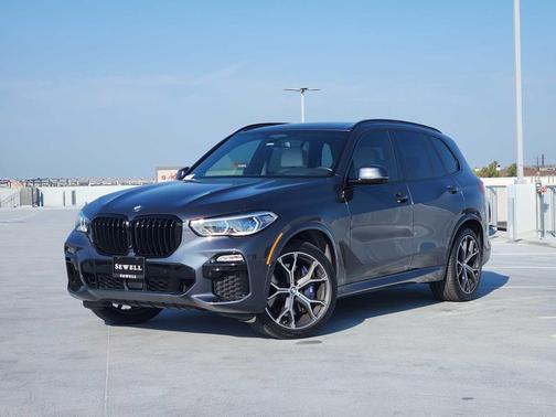 2021 BMW X5 M50i