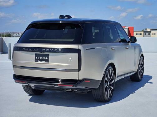 Sunset Gold SV Bespoke Ultra Metallic Satin 2025 Land Rover Range Rover P615 SV SWB