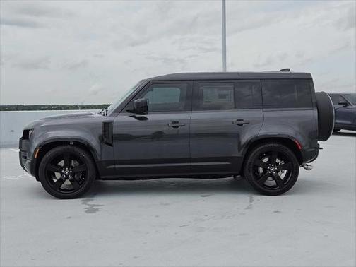 2025 Land Rover Defender 110 P500 X-Dynamic SE