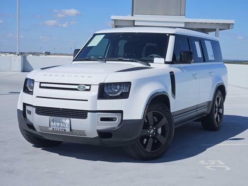 Fuji White 2024 Land Rover Defender 130 P300 S