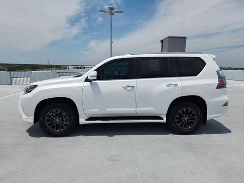 Starfire Pearl 2020 Lexus GX 460 Premium