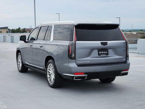 Satin Steel Metallic 2021 Cadillac Escalade ESV Premium Luxury