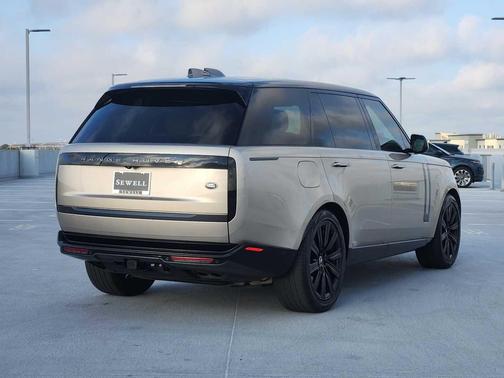 2023 Land Rover Range Rover Autobiography LWB 7 Seat