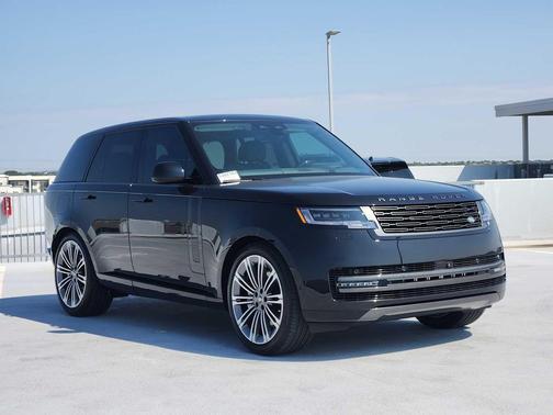 2025 Land Rover Range Rover P530 SE
