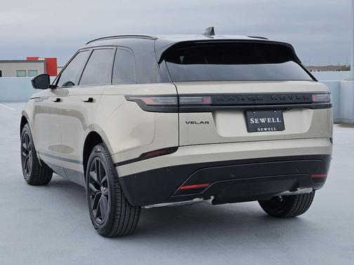2026 Land Rover Range Rover Velar P250 SE R-Dynamic