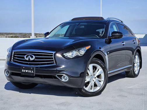2014 INFINITI QX70 Base