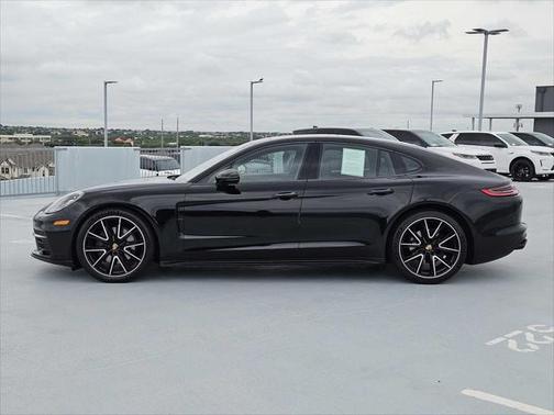 2020 Porsche Panamera RWD