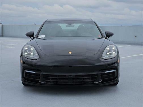 2020 Porsche Panamera RWD