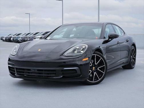 2020 Porsche Panamera RWD