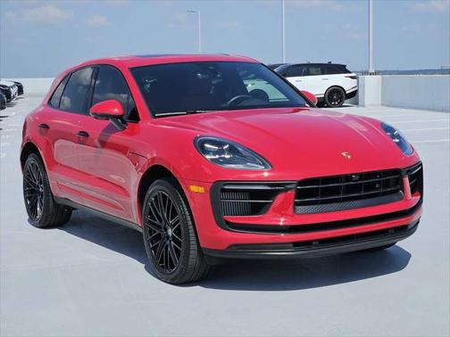2022 Porsche Macan Base
