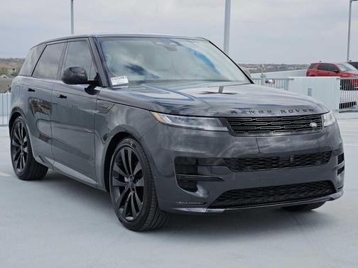 2026 Land Rover Range Rover Sport SE