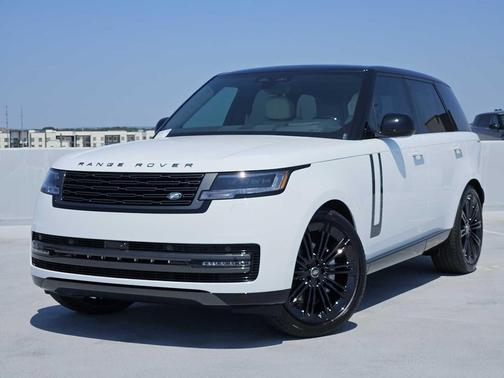 2025 Land Rover Range Rover P400 SE