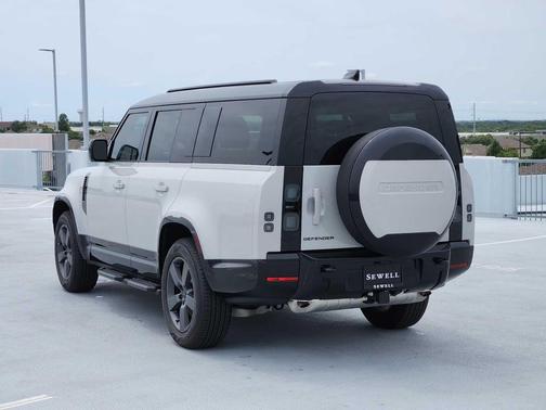 BORASCO GREY 2026 Land Rover Defender P400 X-Dynamic SE