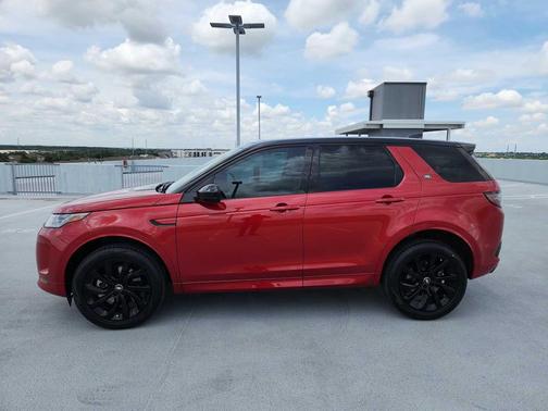 Firenze Red Metallic 2023 Land Rover Discovery Sport SE R-Dynamic