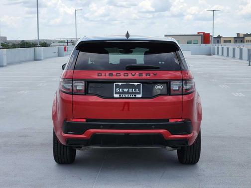 Firenze Red Metallic 2023 Land Rover Discovery Sport SE R-Dynamic