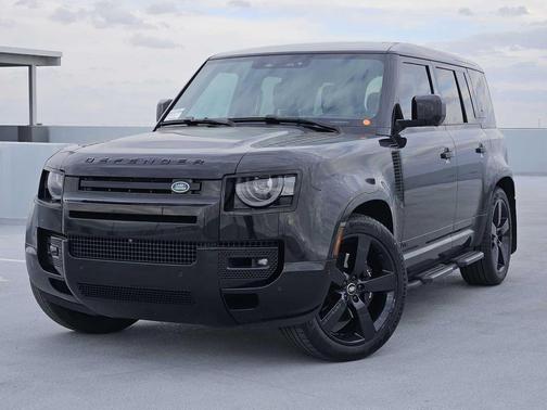 2024 Land Rover Defender 110 P525 V8