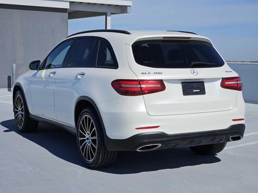 2018 Mercedes-Benz GLC 300 4MATIC