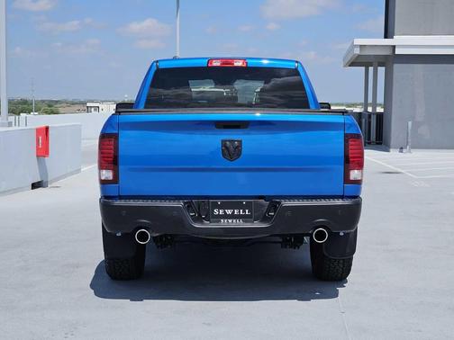 Hydro Blue Pearlcoat 2021 RAM 1500 Classic Warlock