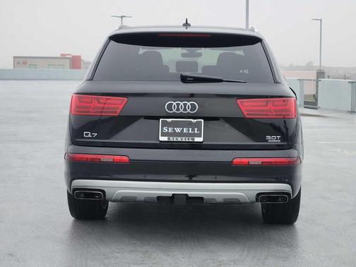2017 Audi Q7 3.0T Prestige