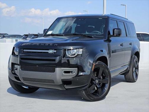 2025 Land Rover Defender V8