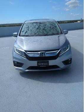 Lunar Silver Metallic 2019 Honda Odyssey EX-L w/Navigation/RES