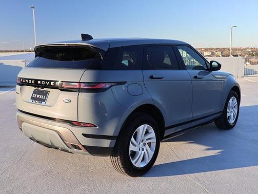 Photo 5 of 29 of 2022 Land Rover Range Rover Evoque R-Dynamic S