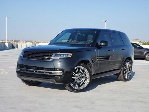 2025 Land Rover Range Rover P530 SE