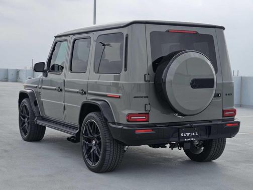 2025 Mercedes-Benz AMG G 63 Base