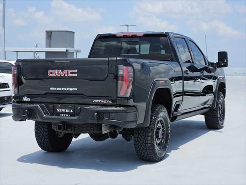 2025 GMC Sierra 2500 AT4