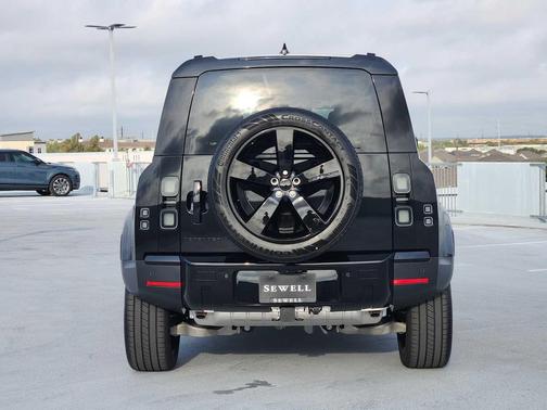2026 Land Rover Defender S