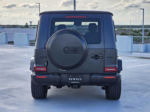 MANUFAKTUR Night Black Magno 2024 Mercedes-Benz AMG G 63 4MATIC