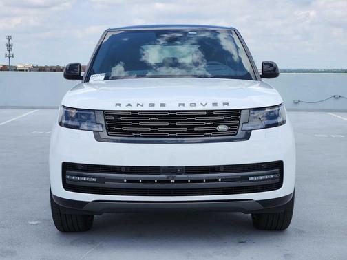 Fuji White 2026 Land Rover Range Rover P530 SE