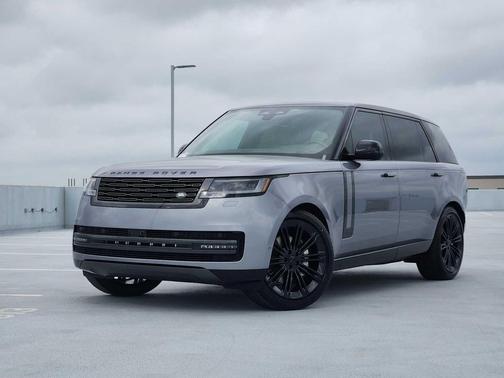 EIGER GREY 2026 Land Rover Range Rover P400 SE 7 Seat