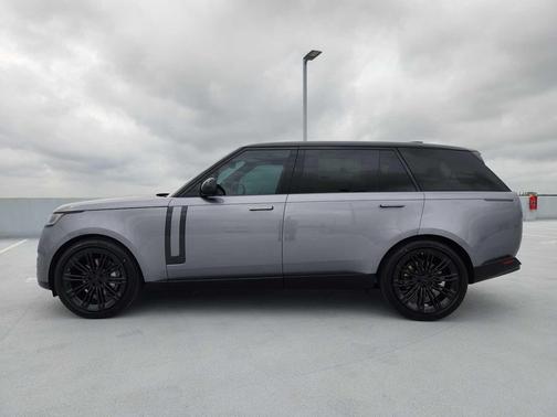 EIGER GREY 2026 Land Rover Range Rover P400 SE 7 Seat