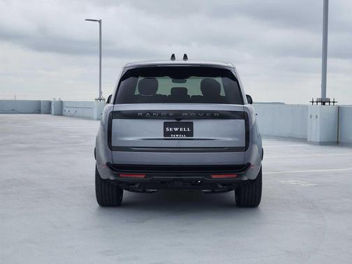 EIGER GREY 2026 Land Rover Range Rover P400 SE 7 Seat